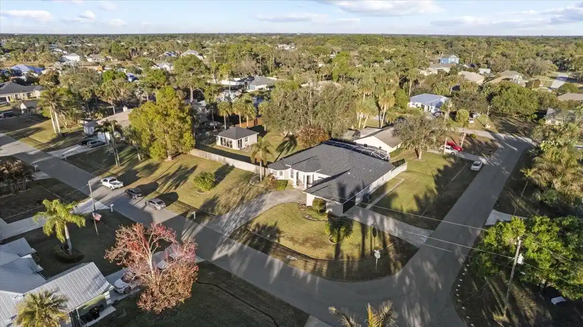 Photo 1 of Single family home for sale at 2161 Sw Hyacinth St, Port Saint Lucie, FL 34953 | MLS# R11160714 | Listing updated on 2026-10-29