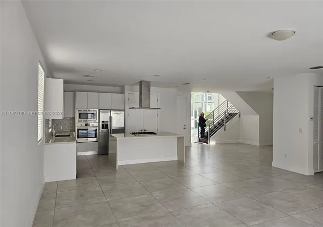2nd image of (Undisclosed), Doral, FL 33178 | MLS# A11959198