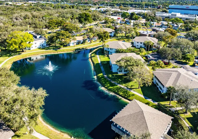 33rd image of 2016 Sw 29th Ct #5b1, Delray Beach, FL 33445 | MLS# R11160912