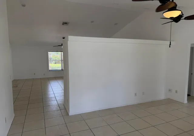 2nd image of 1874 Sw Capehart Ave, Port Saint Lucie, FL 34953 | MLS# F10550474