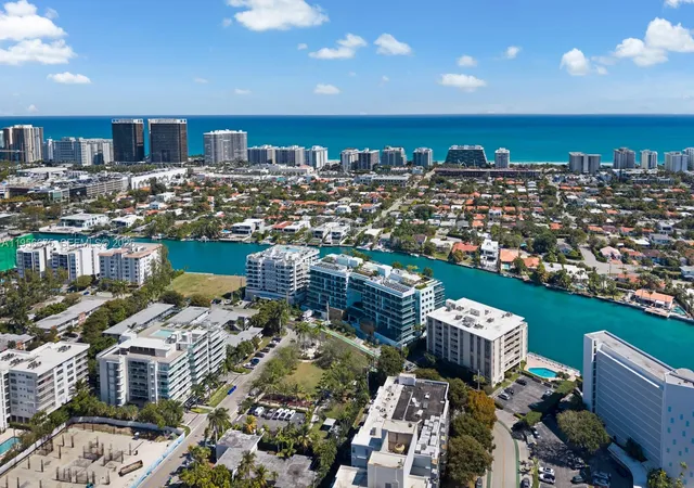 49th image of 9221 E Bay Harbor Dr #412, Bay Harbor Islands, FL 33154 | MLS# A11956675