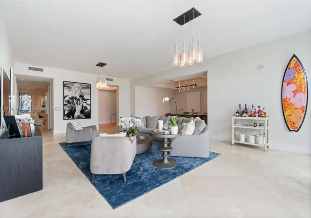 4th image of 5959 Collins Ave #606, Miami Beach, FL 33140 | MLS# A11949108