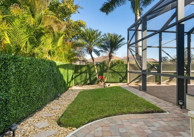 Homes for sale in Port Saint Lucie, FL | 11600 Sw Rossano Ln, Port Saint Lucie, FL 34987 | MLS# R11161200