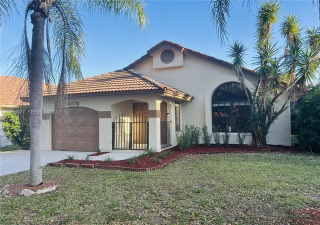 1st image of 4176 Nw 5th Dr, Deerfield Beach, FL 33442 | MLS# A11960377