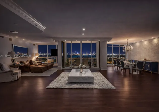 2nd image of 1900 Sunset Harbour Dr #PH03, Miami Beach, FL 33139 | MLS# A11959774
