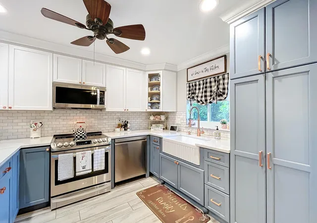 Listing Photo 4 - Condo for sale in building located at 3060 Holiday Springs Blvd, Margate, FL 33063 - Unit #312