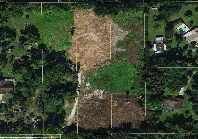 Photo 1 of Land for sale at 0 Monmouth Rd, West Palm Beach, FL 33413 | MLS# R11161364 | Listing updated on 2026-10-05