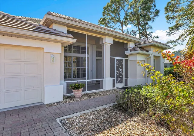4th image of 5010 Ln, Punta Gorda, FL 33955 | MLS# F10550872