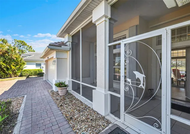 5th image of 5010 Ln, Punta Gorda, FL 33955 | MLS# F10550872