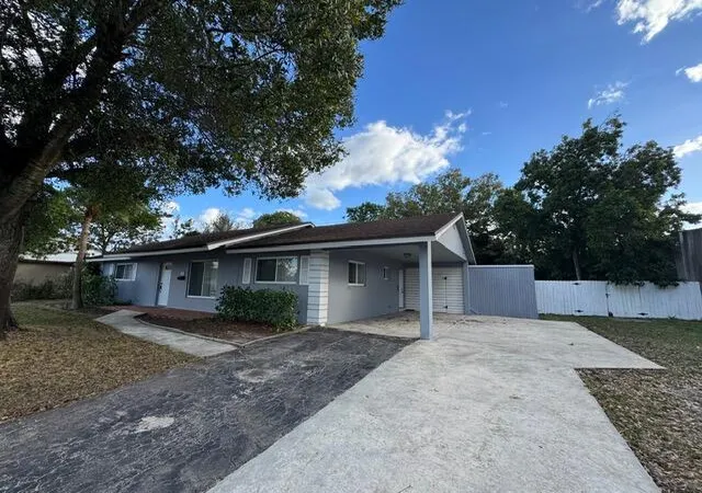 Photo 3 of Single family home for sale at 1632 Nw 5th Street, Boca Raton, FL 33486 | MLS# R11161635 | Listing updated on 2026-09-23