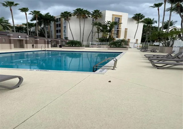 13th image of 9755 Nw 52nd St #110, Doral, FL 33178 | MLS# A11960220