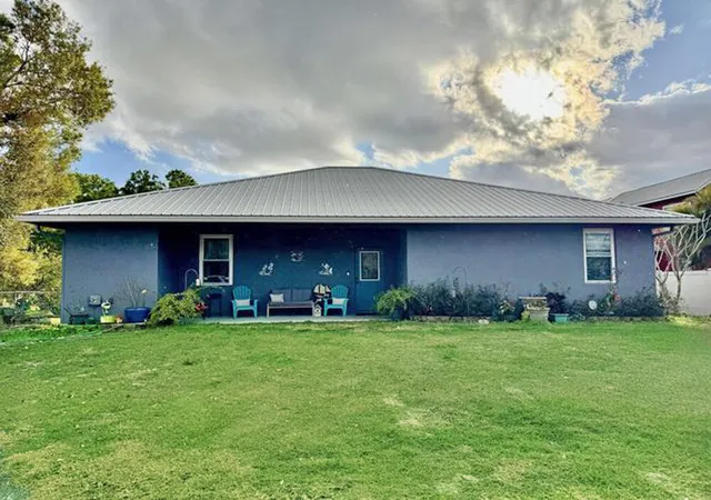 1st image of 4390 Us 441, Okeechobee, FL 34974 | MLS# R11161750