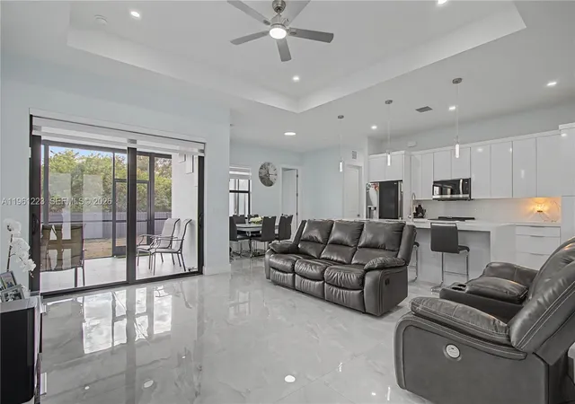 4th image of 3705 Sw 23Rd St, Lehigh Acres, FL 33976 | MLS# A11961223
