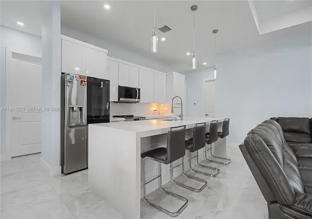 5th image of 3705 Sw 23Rd St, Lehigh Acres, FL 33976 | MLS# A11961223