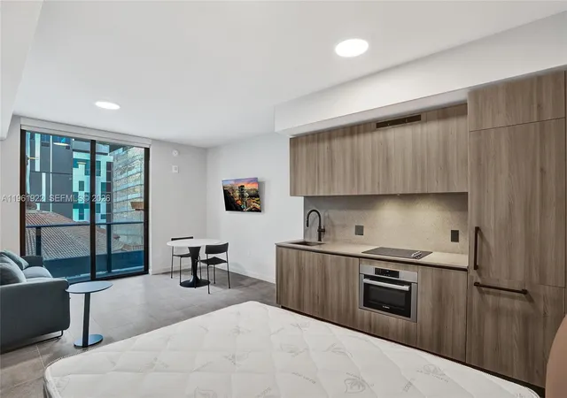 Homes for sale in Miami, FL | 121 Ne 5th St #807, Miami, FL 33132 | MLS# A11961922