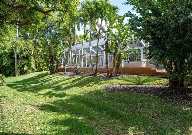 Photo 3 of Single family home for sale at 137 38th Court, Vero Beach, FL 32968 | MLS# F10550525 | Listing updated on 2026-09-23