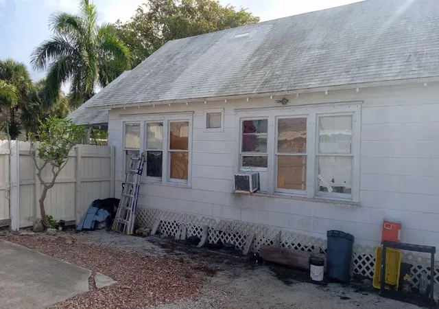 Photo 3 of Single family home for sale at 522 49th Street, West Palm Beach, FL 33407 | MLS# R11162183 | Listing updated on 2026-09-23