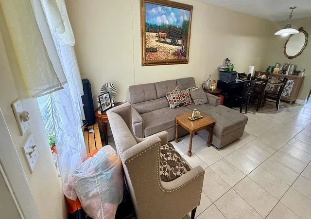 Photo 2 of Multi family home for sale at 280 Ne 40th Court, Oakland Park, FL 33334 | MLS# F10550393 | Listing updated on 2026-10-10
