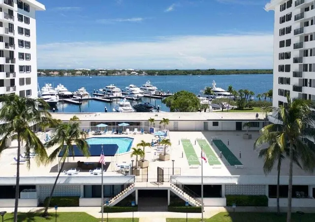 Homes for sale in North Palm Beach, FL | 1200 Marine Wy #202, North Palm Beach, FL 33408 | MLS# R11162298