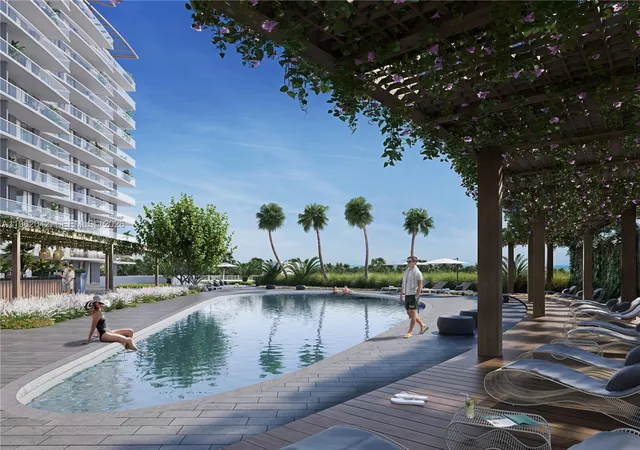 2nd image of 13899 Biscayne Blvd, North Miami Beach, FL 33181