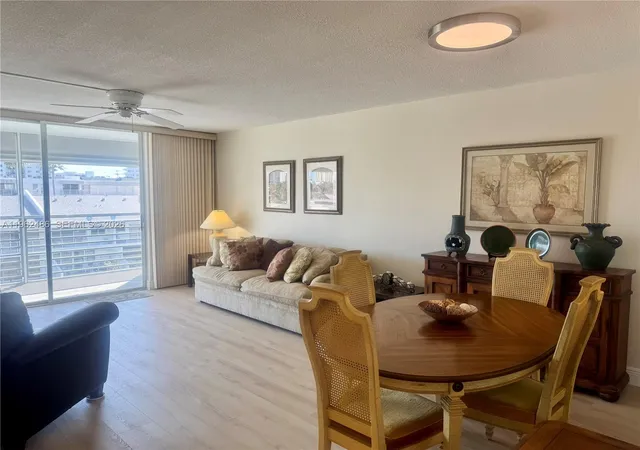 5th image of 3750 Ne 169Th St, South Miami, FL 33160