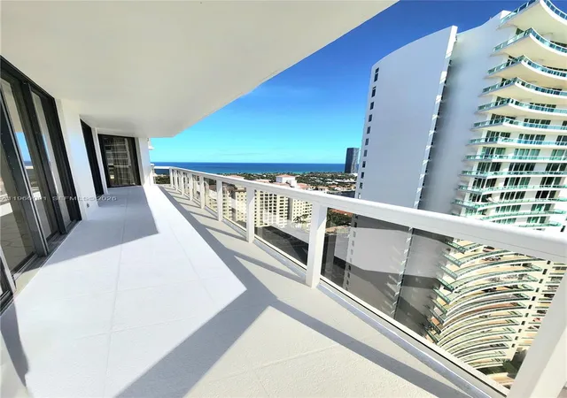 5th image of 20185 E Country Club Dr #2505, Aventura, FL 33180 | MLS# A11960091