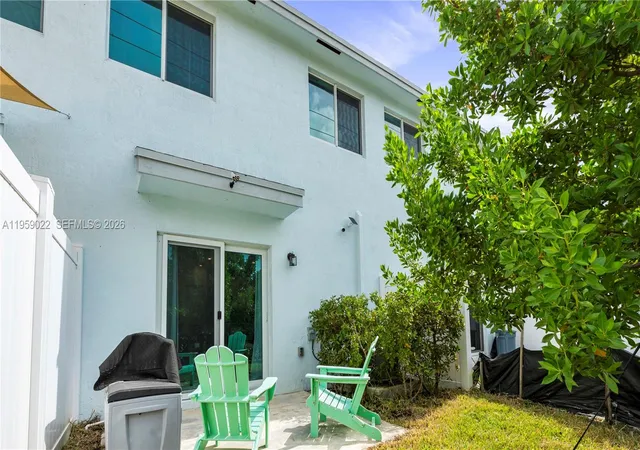 Homes for sale in Florida City, FL | 1025 Nw 4th Ter, Florida City, FL 33034 | MLS# A11959022