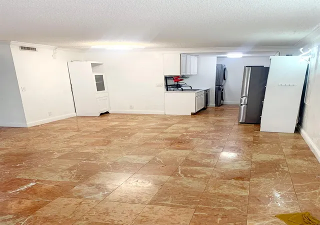 Photo 2 of Condo for sale at 10234 Twin Lakes Dr #16-d, Coral Springs, FL 33071 | MLS# F10551383 | Listing updated on 2026-09-23