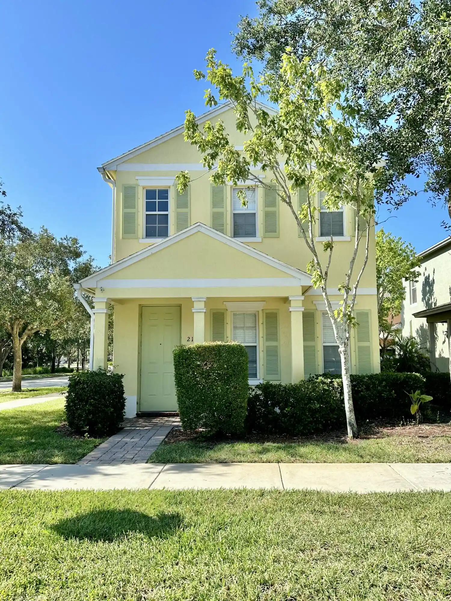 Photo 1 of Single family home for sale at 2143 Se Bell Isle Dr, Port Saint Lucie, FL 34952 | MLS# R11162599 | Listing updated on 2026-09-24