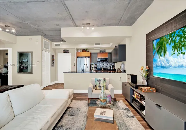 3rd image of 3449 Ne 1St Ave #110, Miami, FL 33137 | MLS# A11959540