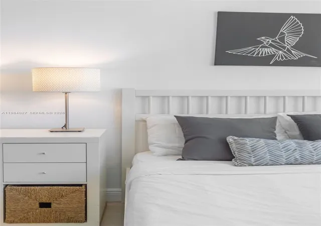 4th image of 5445 Collins Ave #1623, Miami Beach, FL 33140 | MLS# A11964027