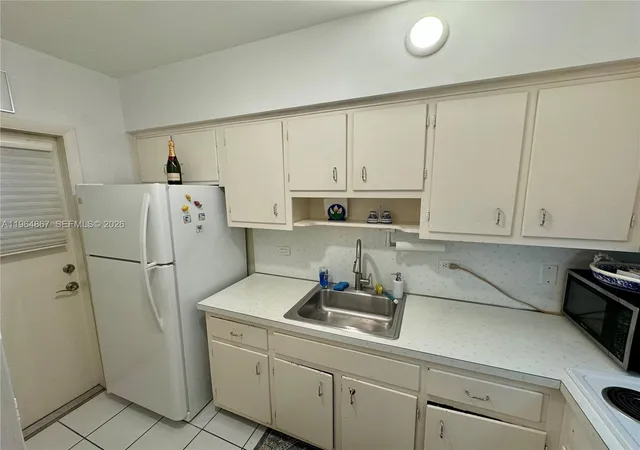 3rd image of 6580 Santona St, Miami, FL 33146