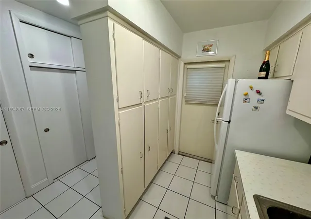 4th image of 6580 Santona St, Miami, FL 33146