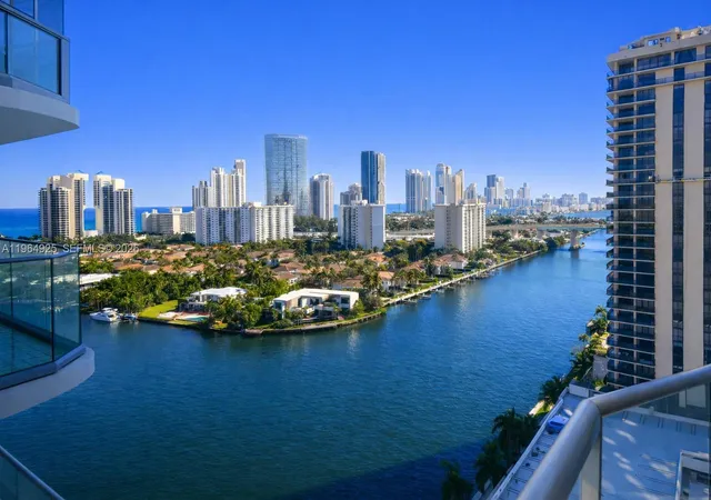 2nd image of 19707 Turnberry Wy #20G, Miami, FL 33180 | MLS# A11964925