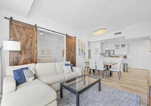 Photo 2 of Condo for sale at 410 Evernia St #807, West Palm Beach, FL 33401 | MLS# R11163465 | Listing updated on 2026-10-02