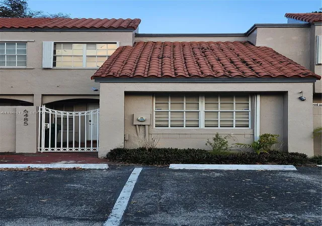 2nd image of 6485 Sw 129Th Ave, Miami, FL 33183 | MLS# A11965120