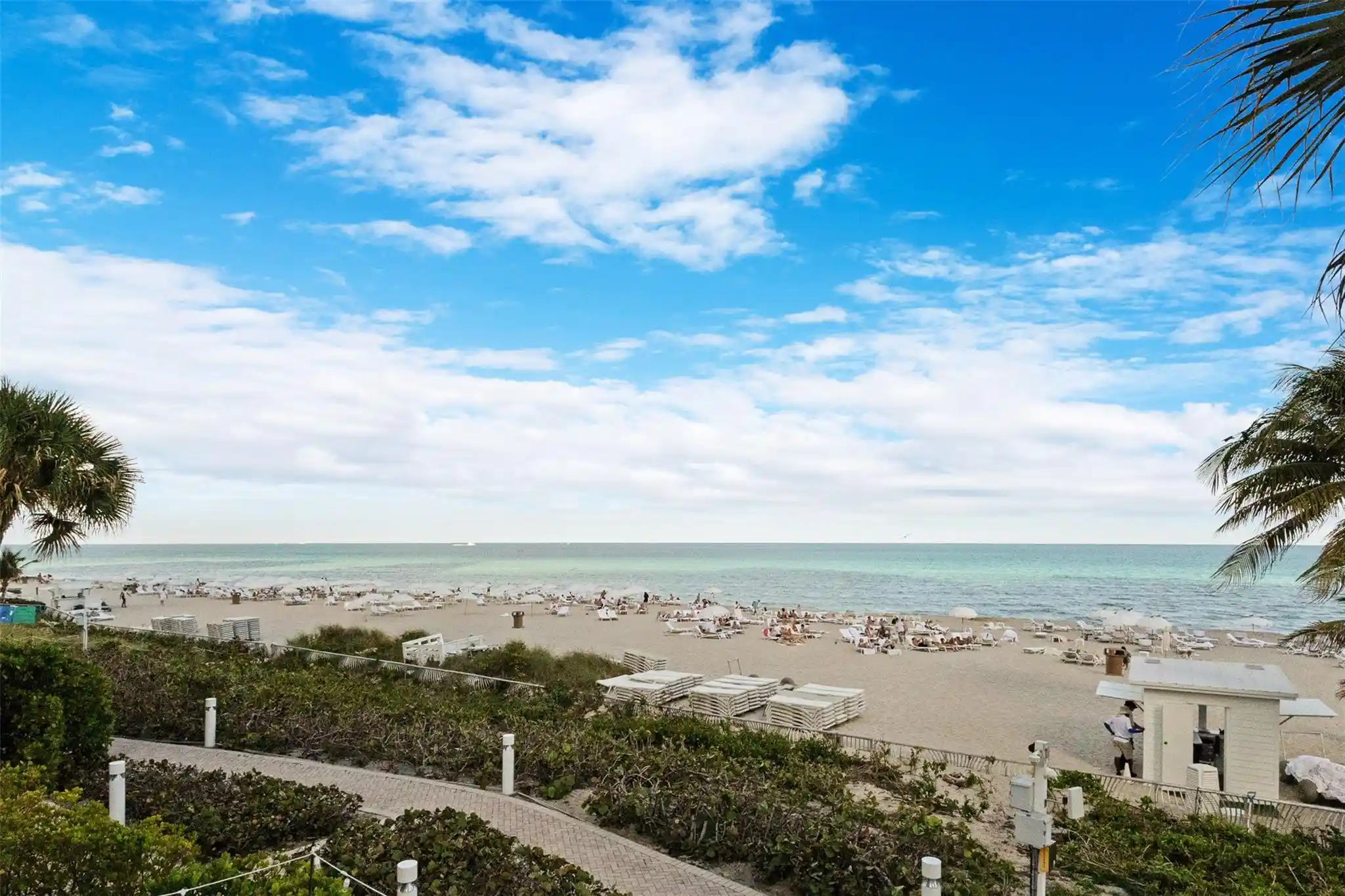 Listing Photo 1 - Condo for sale in 18001 Collins Ave located at 18001 Collins Ave, Sunny Isles Beach, FL 33160 - Unit 18001 Collins Ave