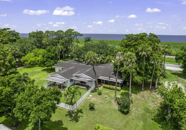 Photo 3 of Single family home for sale at 13348 Us Hwy 441, Canal Point, FL 33438 | MLS# R11163932 | Listing updated on 2026-10-10