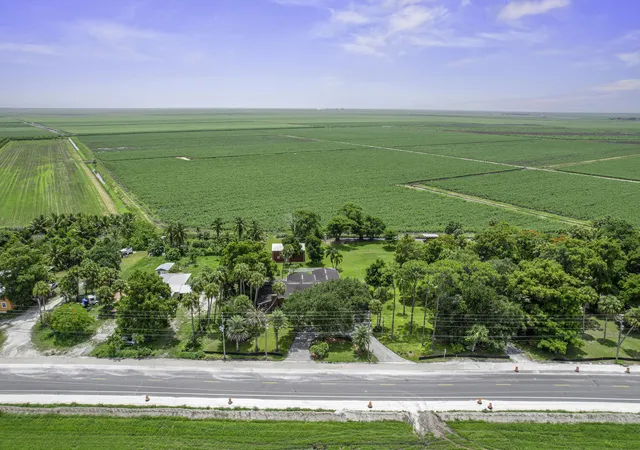 Photo 3 of Single family home for sale at 13348 US Hwy 441, Canal Point, FL 33438 | MLS# R11163932 | Listing updated on 2026-10-10