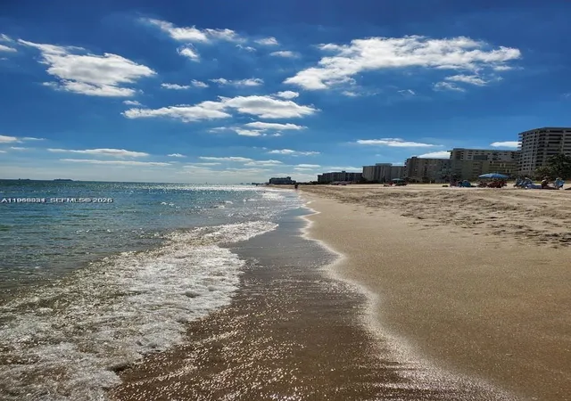 Homes for sale in Lauderdale By The Sea, FL | 1501 S Ocean Blvd #323, Lauderdale By The Sea, FL 33062 | MLS# A11966031