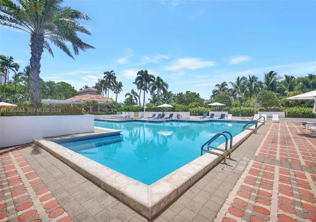 2nd image of 1000 Island Blvd-renovated 1710, Aventura, FL 33160