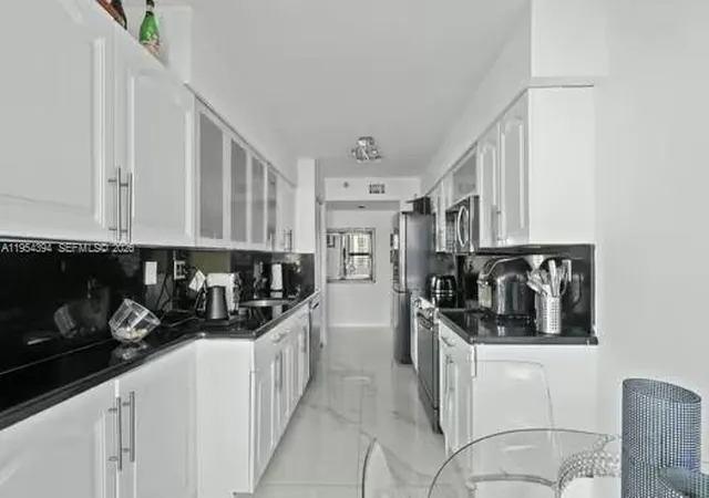 26th image of 19195 Ne 36th Ct #2302, Ojus, FL 33180 | MLS# A11954394