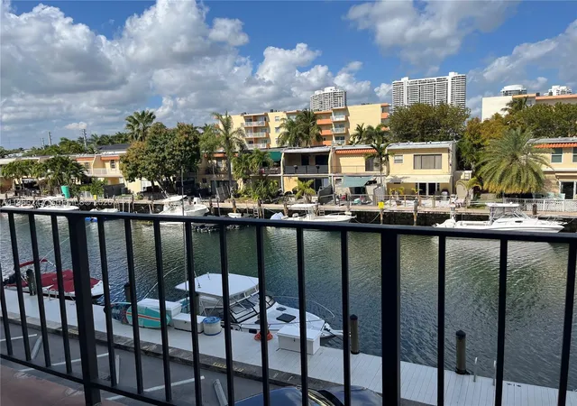 4th image of 3545 Ne 166Th St #303, North Miami Beach, FL 33160 | MLS# A11966247