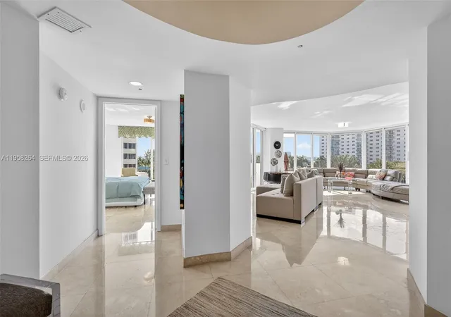 4th image of 19333 Collins Ave #510, Sunny Isles Beach, FL 33160 | MLS# A11958264