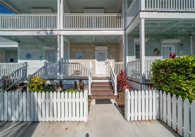 47th image of 5101 Sunset Village Dr, Duck Key, FL 33050 | MLS# A11966351