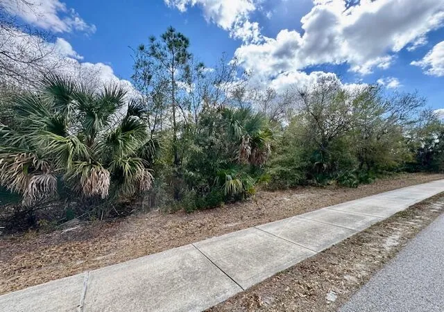 4th image of 4921 S Fairway Dr, Punta Gorda, FL 33982 | MLS# R11164220