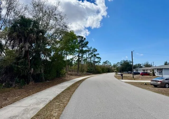 5th image of 4921 S Fairway Dr, Punta Gorda, FL 33982 | MLS# R11164220