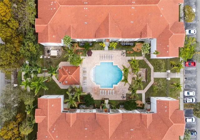 4th image of Gables Court, Miami, FL 33155