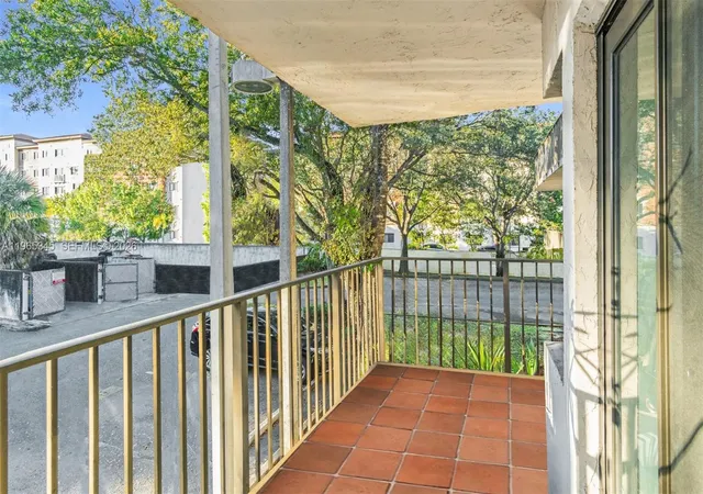 25th image of 4705 Sw 62nd Ave #204, Davie, FL 33314 | MLS# A11965345