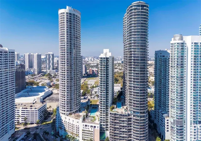 Homes for sale in Miami, FL | 1750 N Bayshore Dr #4507, Miami, FL 33132 | MLS# A11967187